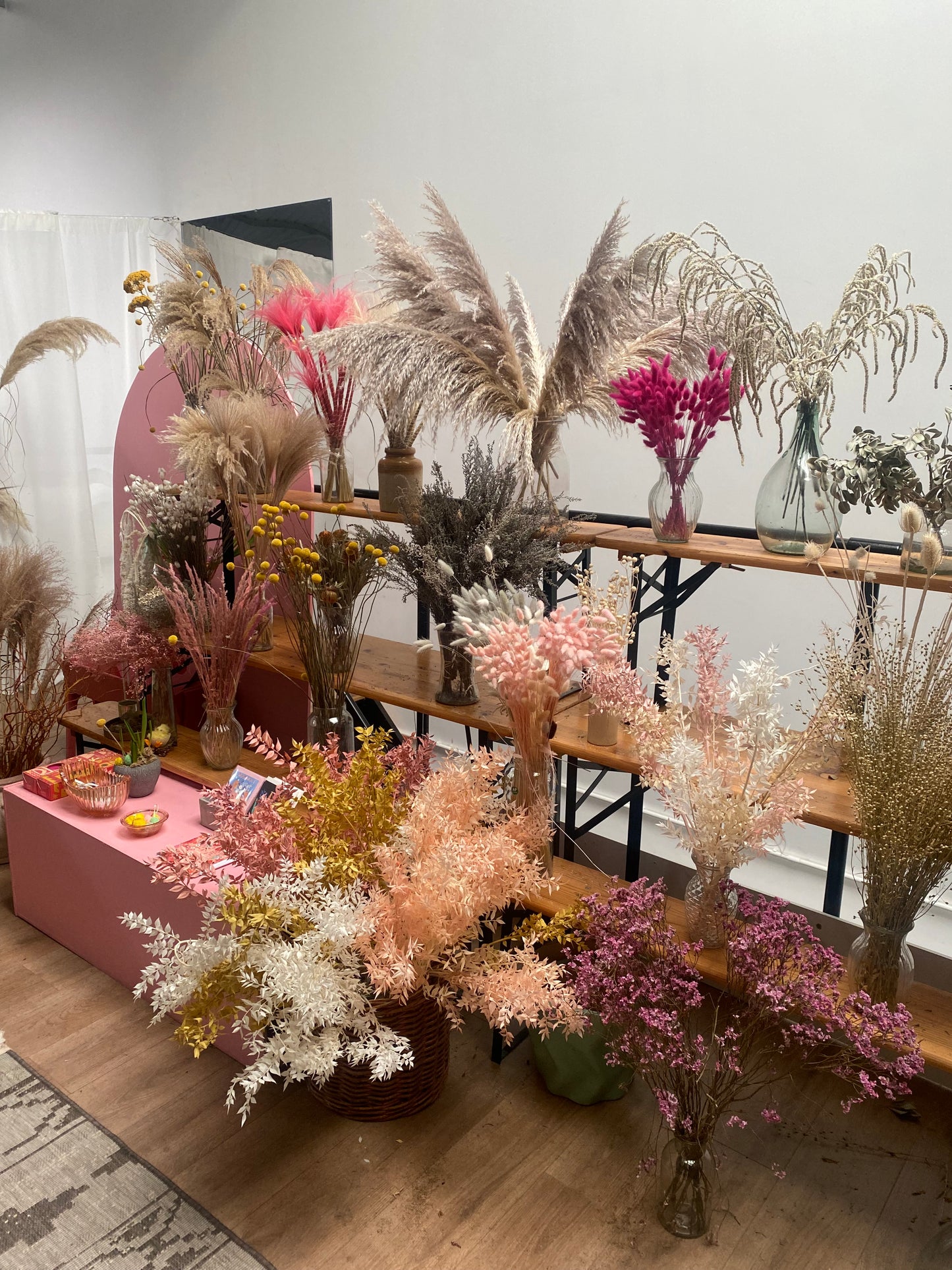 Spring Wreath Workshop - Wilde Posies Studio, Caerphilly